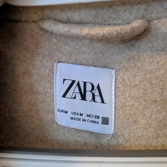 Zara women's sleeveless vest - Picture 3 of 4